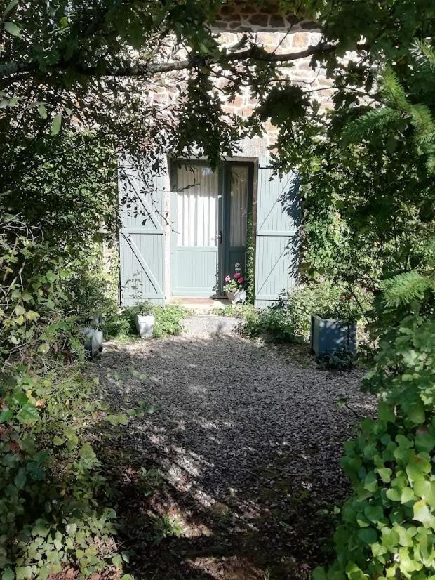 Le Domaine Bed & Breakfast Les Iffs Екстериор снимка