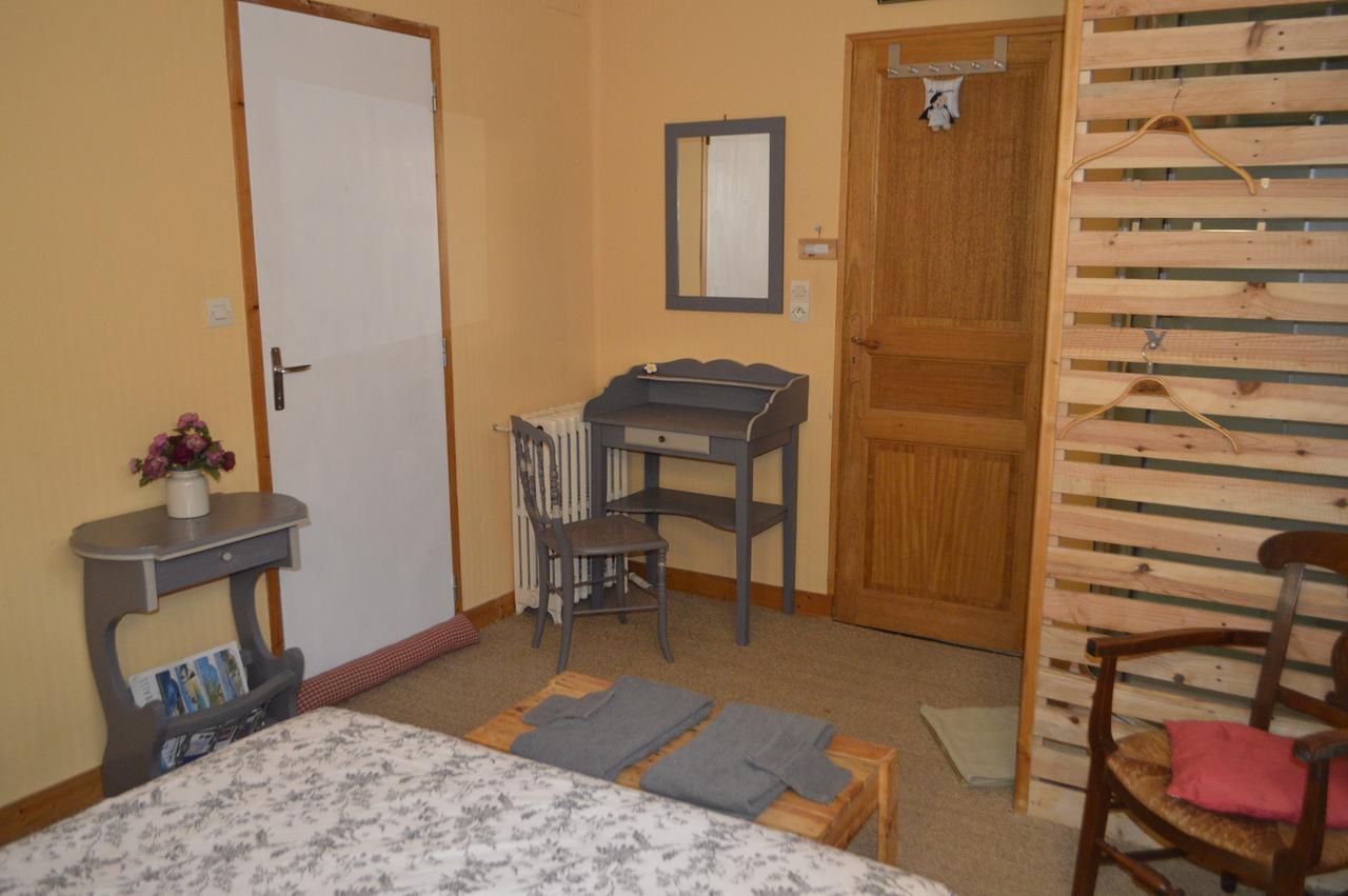 Le Domaine Bed & Breakfast Les Iffs Екстериор снимка